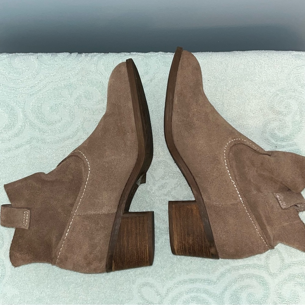 Carlos Santana Ankle Boots | 7.5 - Picture 10 of 10